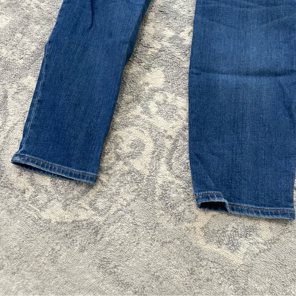 Madewell 9" Mid-Rise Skinny Crop Jeans in Delmar Wash: Eco Edition size 30 - Picture 9 of 13